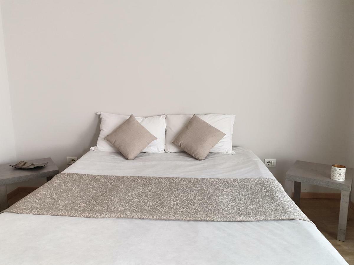 Villa 27 Residence 티라나 외부 사진